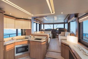 Absolute Yachts - Navetta 52