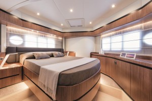 Absolute Yachts - Navetta 52