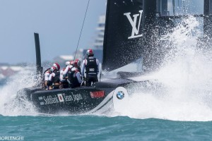 Nathan Outteridge, Team Artemis, vs Dean Barker Team, Softbank Japan