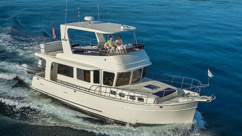 Il trawler, la tipica barca americana che privilegia la comodità del “come a casa”