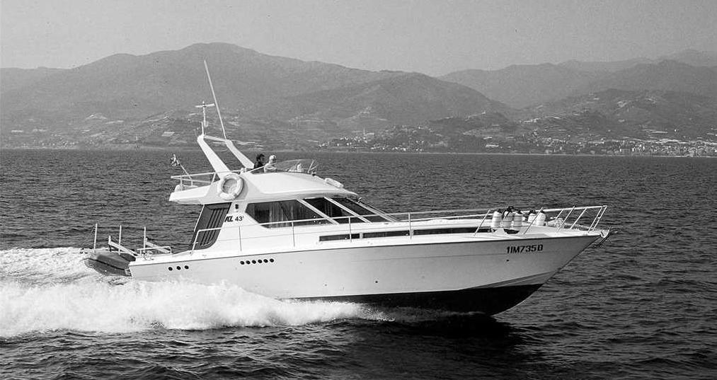 I vantaggi del refit: e se acquistassimo un Azimut 43 Bali del 1985?