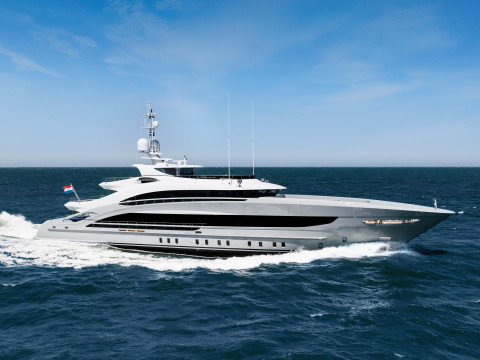 Omaha by Heesen Yachts. Ph. Dick Holthuis