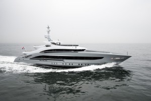 Omaha by Heesen Yachts. Ph. Tom van Oossanen