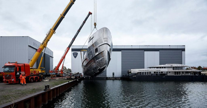 Project Electra Hull and superstructure now joined together!