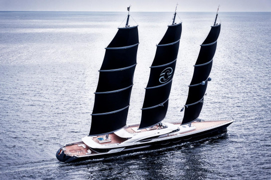 Black Pearl 106.7m