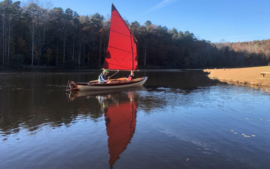 Northeaster Dory, 'Glasha' costruito da John H. Seen a Walnut Creek, Albemarle County Park, Virginia
