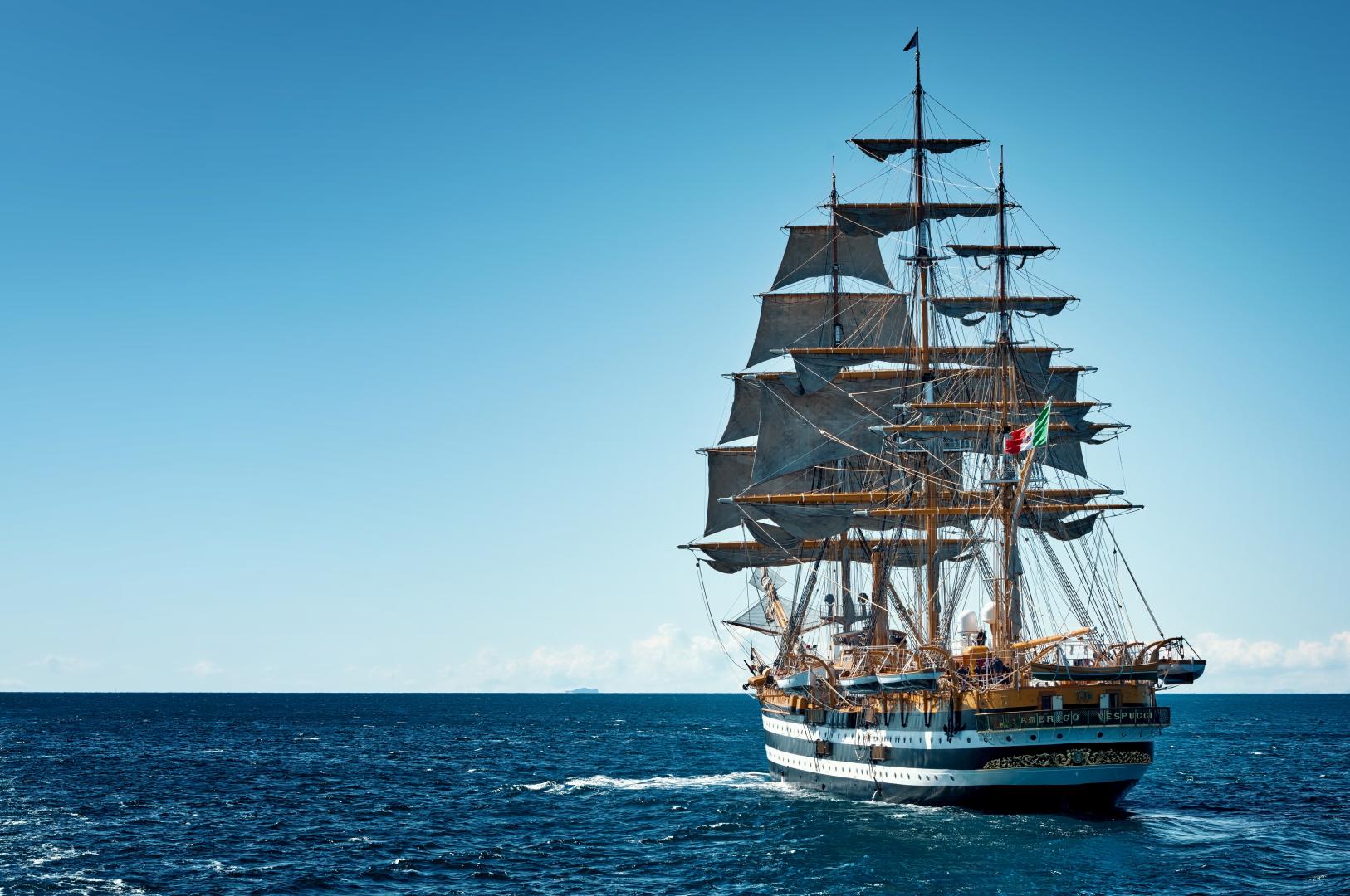 La Nave scuola Amerigo Vespucci (© Marina Militare)