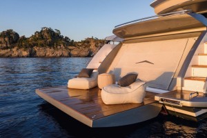 Azimut S8