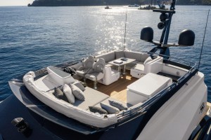 Azimut S8