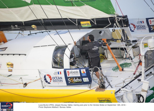 Simon, Davies Forced To Head Towards South Africa With Damage, Burton Gaining In Second