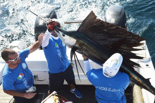 Lowrance è lieta di annunciare la nuova partnership con FIPSAS