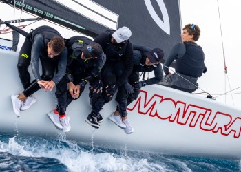 Melges 24 Europeans, Strambapapà in testa, Arkanoé quinto Corinthian