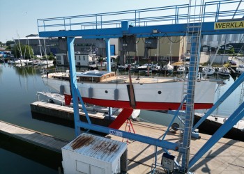 Bestevaer 56 Namaste launched at KM Yachtbuilders