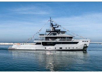 Cantiere delle Marche: Flexplorer 146 Maverick launched