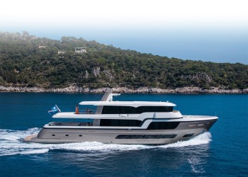 Van der Valk Shipyard: Lady Lene ready to star at Palm Beach Show