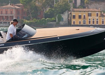 Frauscher Italia e Cantiere Nautico Feltrinelli al Salone di Venezia 2024