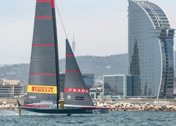 America's Cup: modes, laps & lines another Barcelona Glamour
