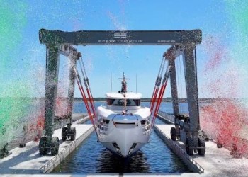 New Ravenna slipway officially opened by the stunning Infynito 90 M/Y Love