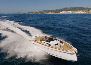 Sterk Yachts announces exclusive agreement with Vision Marine