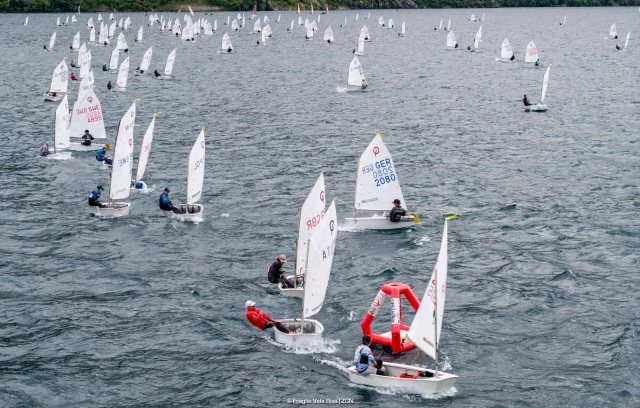 Iniziato il 43mo Meeting del Garda Optimist: James Bentley, Isak Kaplan e Jesper Karlesen sono i primi leader