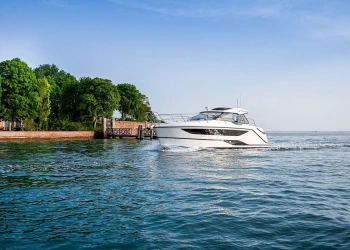Acht Bavaria Yachts Topmodelle auf dem Roten Teppich des Ancora Yachtfestivals