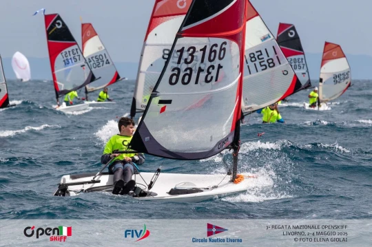 Planate e sorprese alla Regata Nazionale OpenSkiff di Livorno