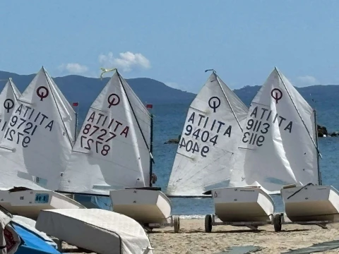 Follonica pronta ad accogliere la seconda tappa del Trofeo Optimist Italia Kinder Joy of Moving