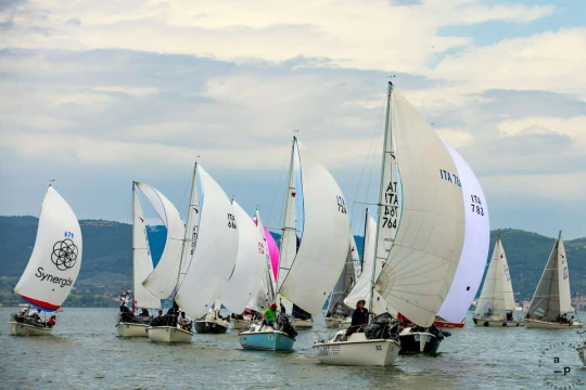Da domani il Campionato Italiano Meteor. Silvia Zennaro e a bordo di Engy e tenterà il titolo che ora è di Lorenzo Carloia
