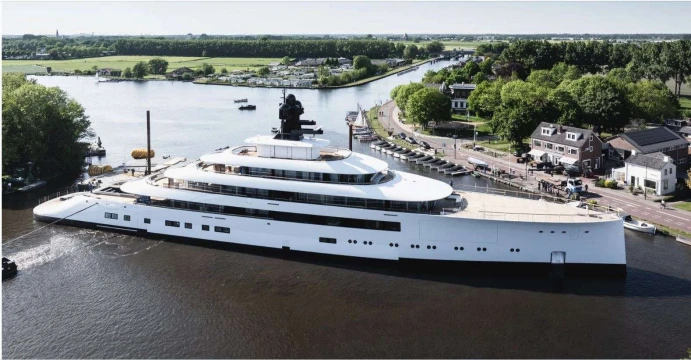 Feadship: varato Project 824, un gigayacht di 100 metri