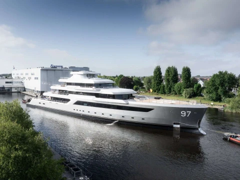 Feadship M/Y Valor 79,5 m