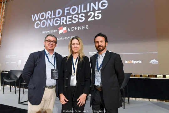 World Foiling Congress 2025 - (da sinistra) Julian Jesson - Ropner, Cecilia Cuneo - Regione Liguria, Luca Rizzotti - The Foiling Organization @Martina Orsini | We Are Foiling Media