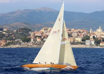 Vele d’epoca, Classe Libera e Gran Crociera alle Regate delle Isole
