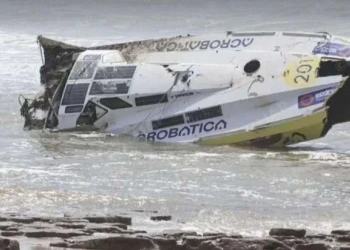 A un anno dal naufragio il Class 40 Acrobatica spiaggiato sulle coste del Marocco