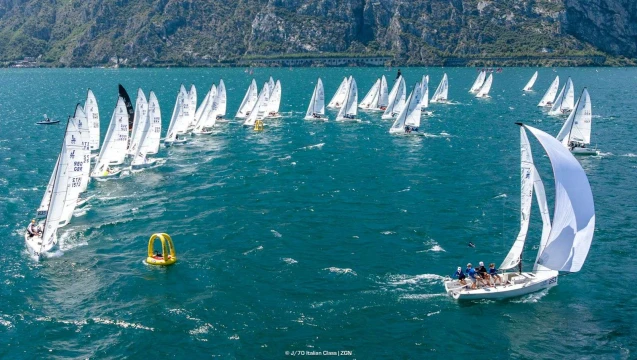 J/70 Mixed Plus World Championship, Yupi allunga in vetta, To Nessa sale sul podio