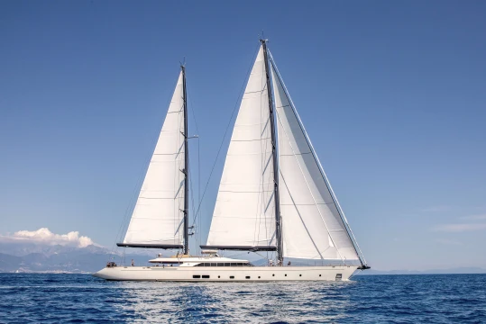 The Italian Sea Group: consegnato il 60 metri Sailing Yacht Perini Navi Katana