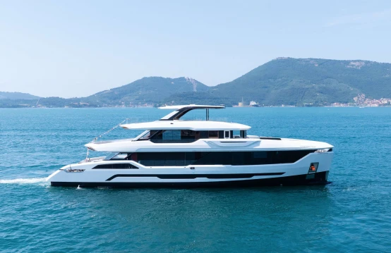 The First DOM115 Has Been Launched: A 35-Meter Masterpiece by Stefano Vafiadis with Interiors by Baglietto Design Team