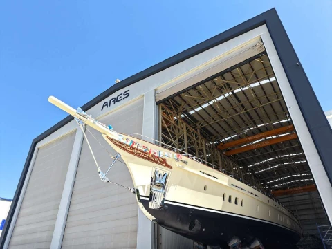 ARES Yachts launches its first 62m superyacht Simena