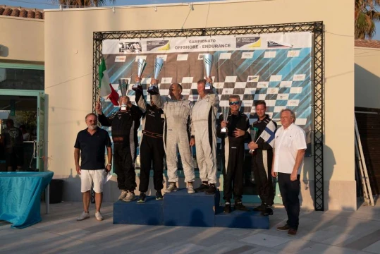 Motonautica, Foresti & Suardi trionfano a Rodi Garganico