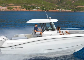 Jeanneau: new model the Cap Camarat 9.0 CC Series2