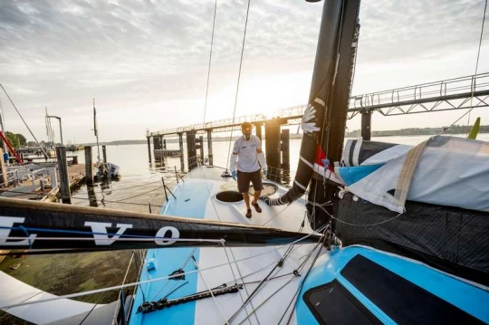 © Pierre Bouras /Allagrande Mapei Racing /The Ocean Race
