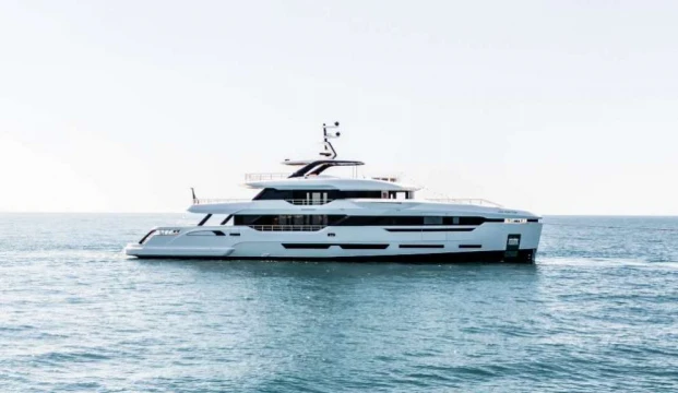 Baglietto auf dem Monaco Yacht Show 2025 mit DOM133 und T52