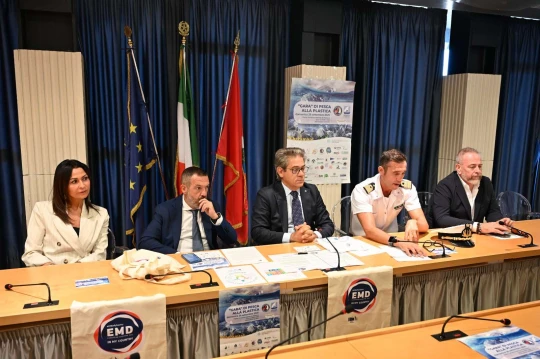 A Pescara arriva la terza edizione della Gara di pesca alla plastica
