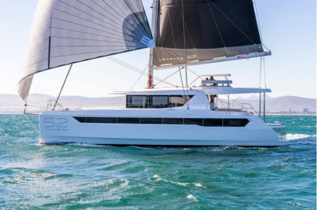 Electric catamarans take the stage in Annapolis