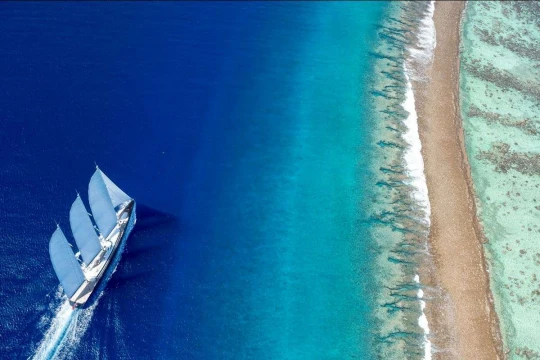 TRIDENT 810: a true world cruiser is ready to build