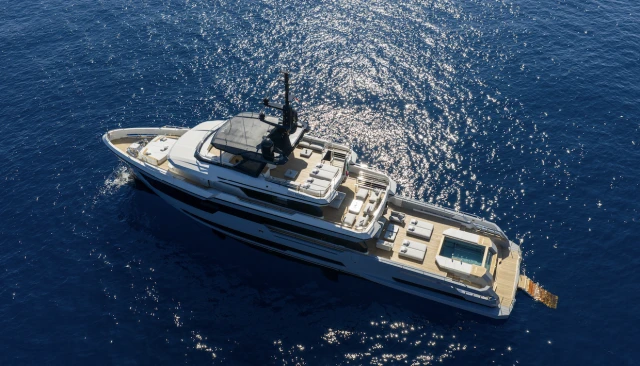 Columbus Crossover 42 M/Y Big Naan: l'arte dell'esplorazione