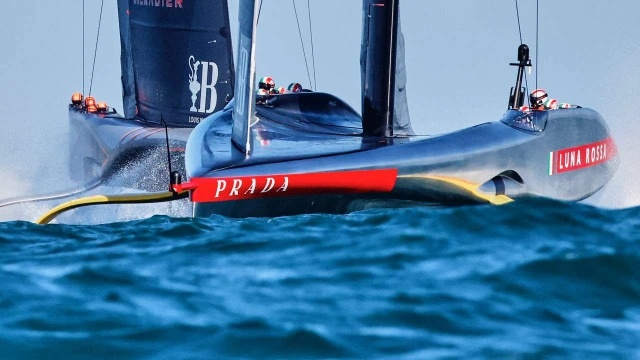 "Luna Rossa" immortalata dall'obbietivo di Carlo Borlenghi