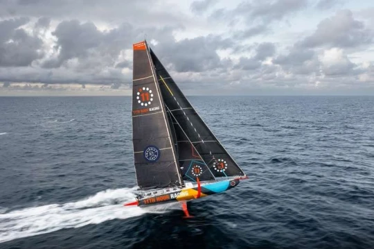 Transat Café L'Or,  Phase two: Class40 off and running…again