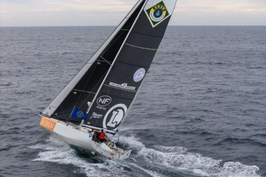 Transat Cafè L'Or: to close to call