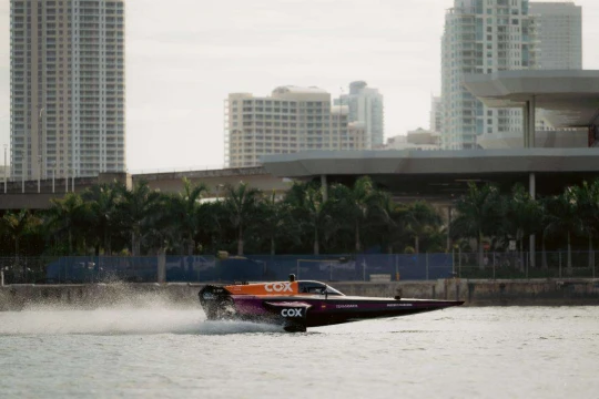 Team Rafa takes pole position ahead of debut E1 Miami GP