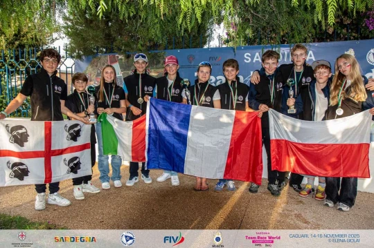 la Francia vince il Sardinia Team race World Campionship OpenSkiff, Argento per l'Italia LNI Sulcis